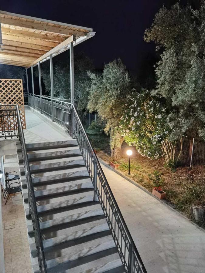 Olive Tree Apartments Lefkada City Exterior photo